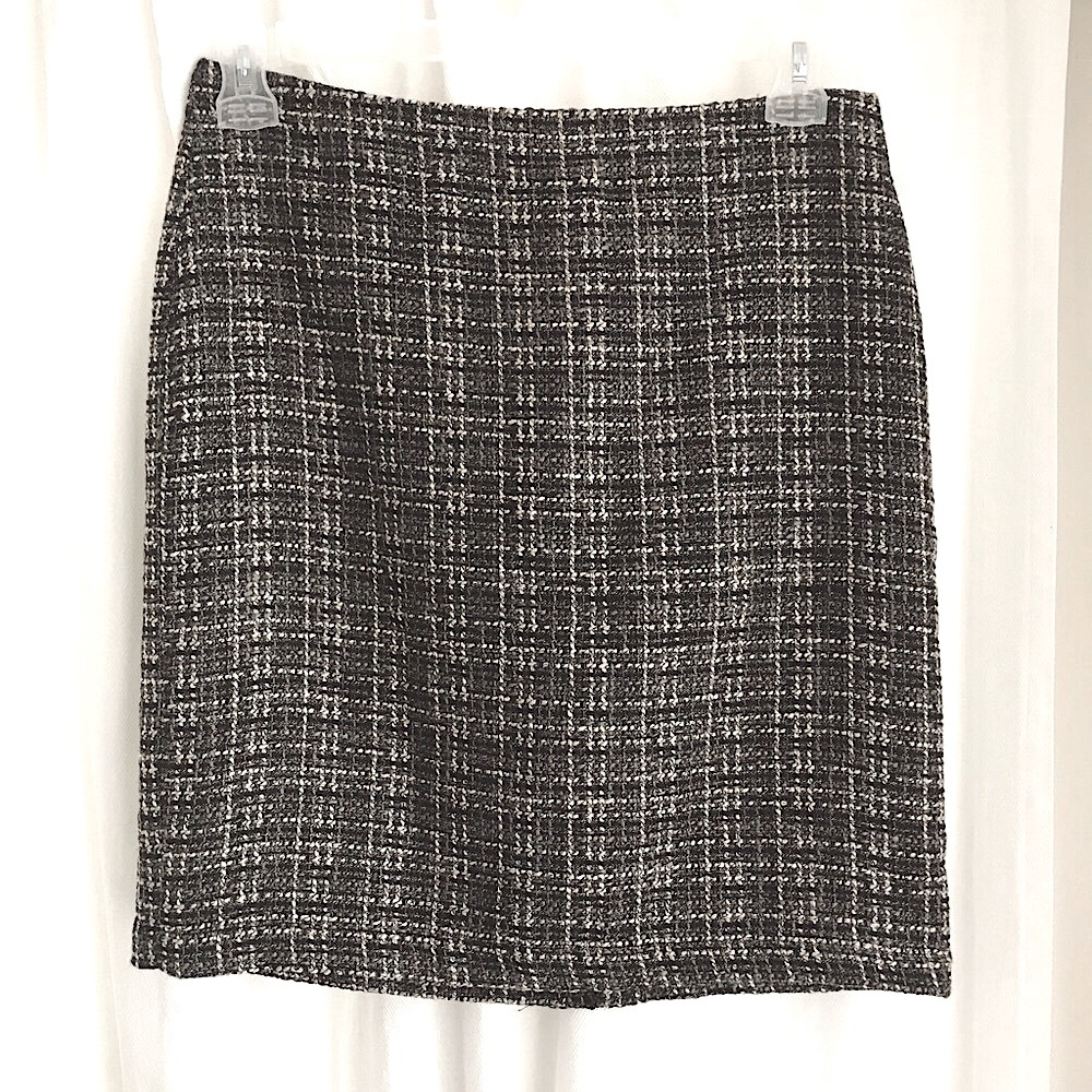 New with tags plaid mini skirt, neutral colours